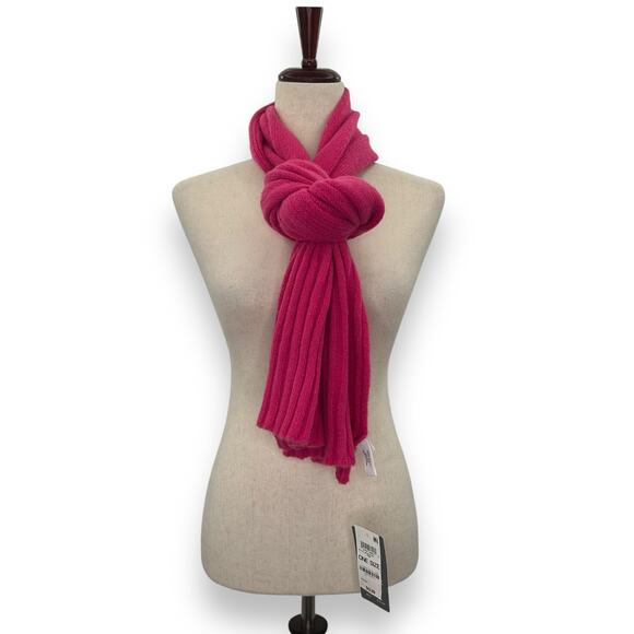 NEW On 34th Hot Pink Knit Scarf Ribbed Knit Rectangle Neck Wrap Winter - Picture 8 of 9